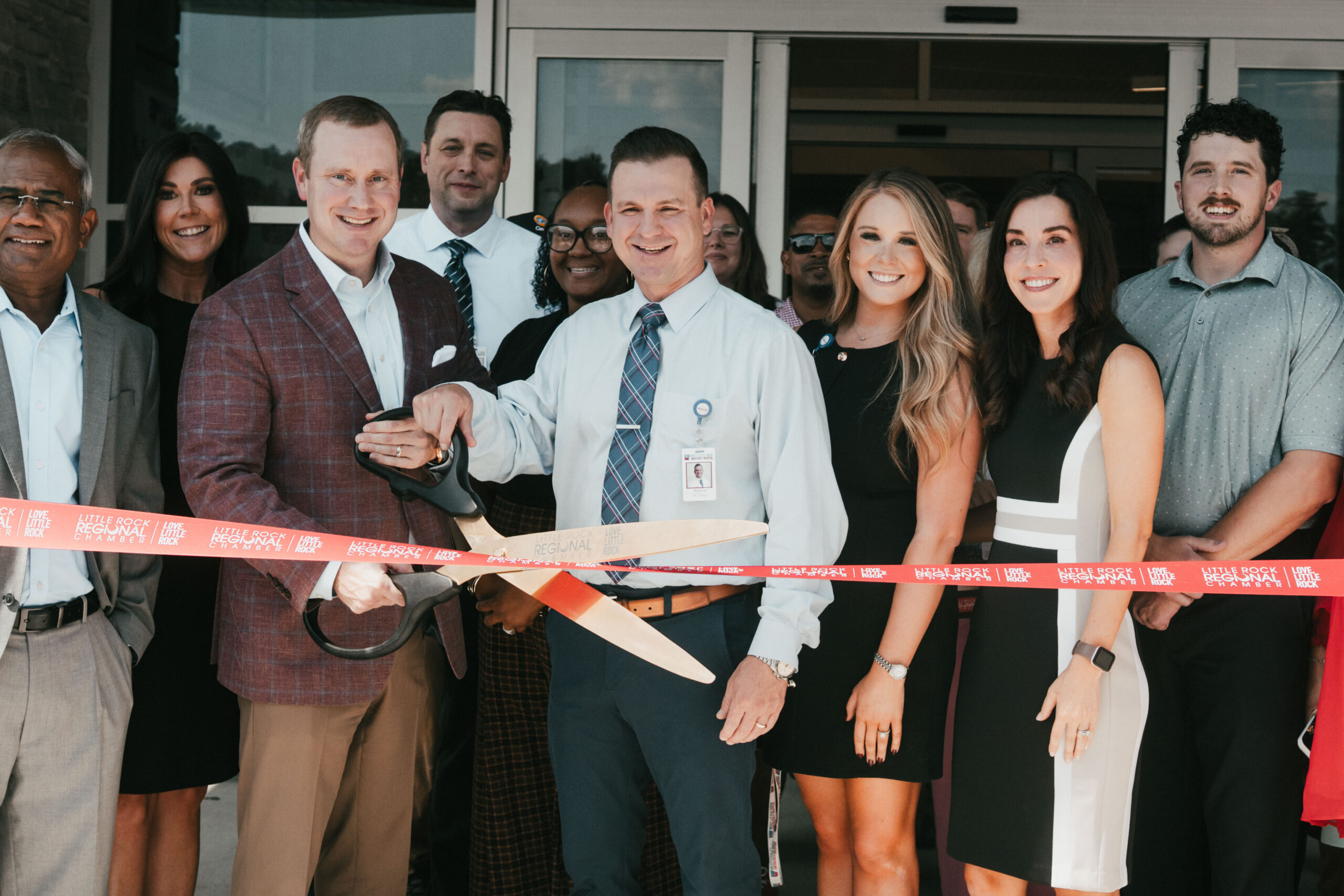 West Little Rock Emergency Hospital's Leadership Cutting the Ribbon at Grand Opening Event in West Little Rock